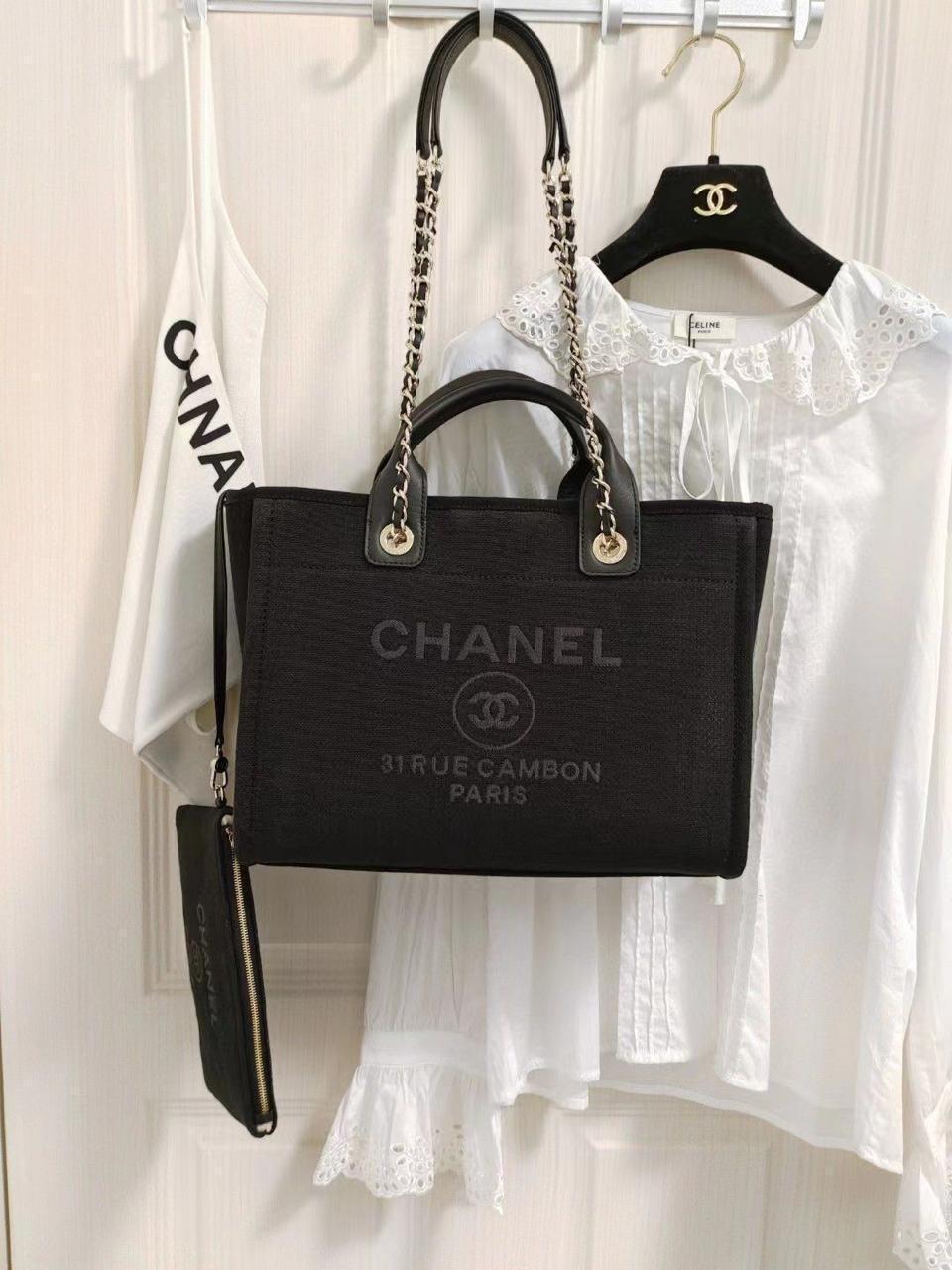 Ladies Chanel bags Lilly Onlines