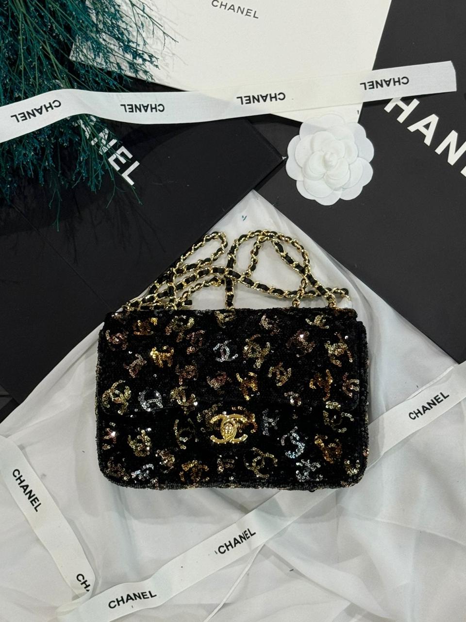 Ladies Chanel bags Lilly Onlines