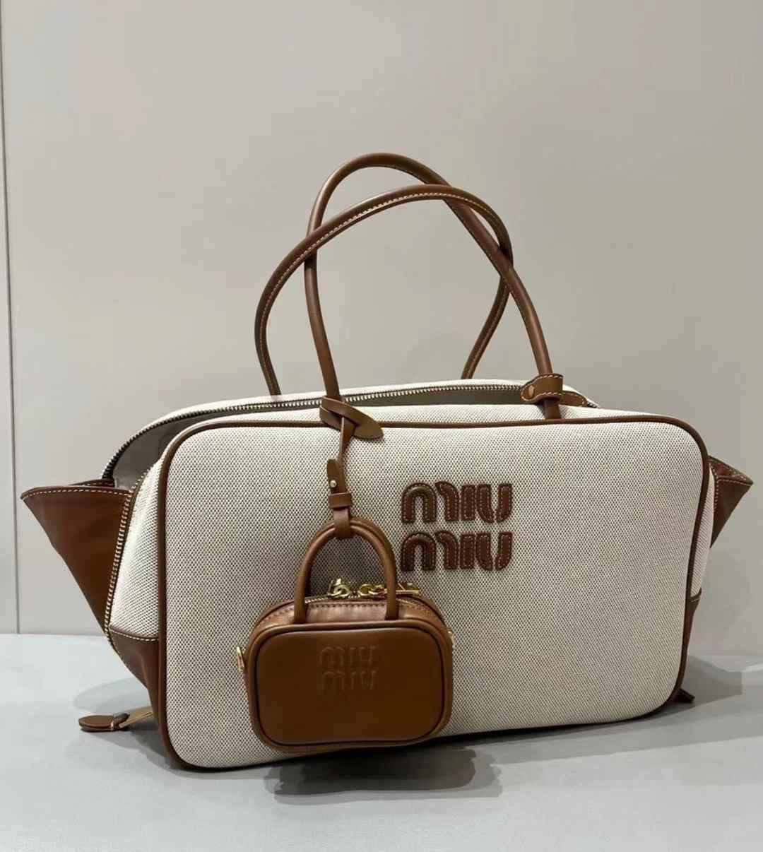 Ladies miu miu bags Lilly Onlines