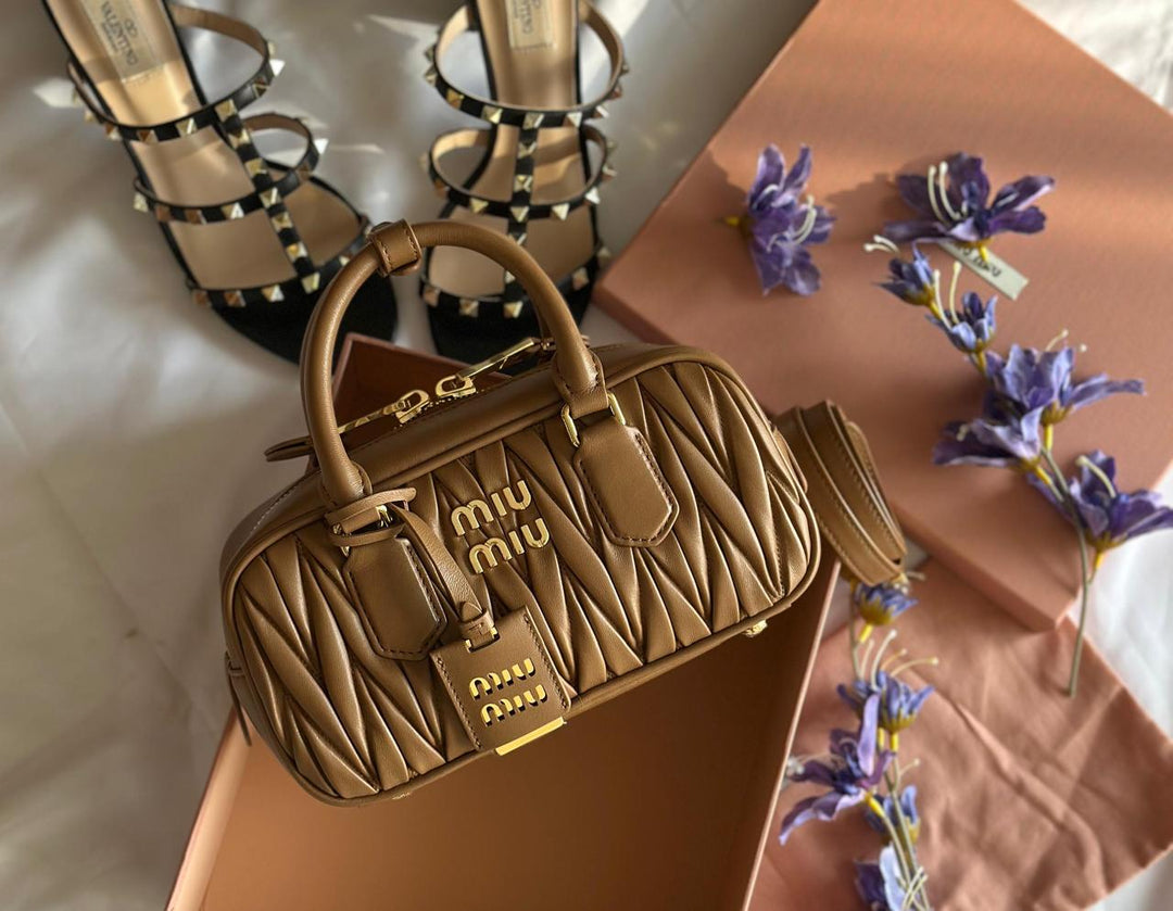 Ladies miu miu bags Lilly Onlines