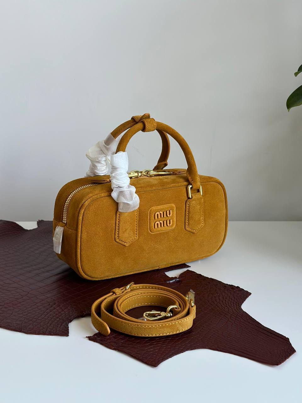 Ladies miu miu bags Lilly Onlines