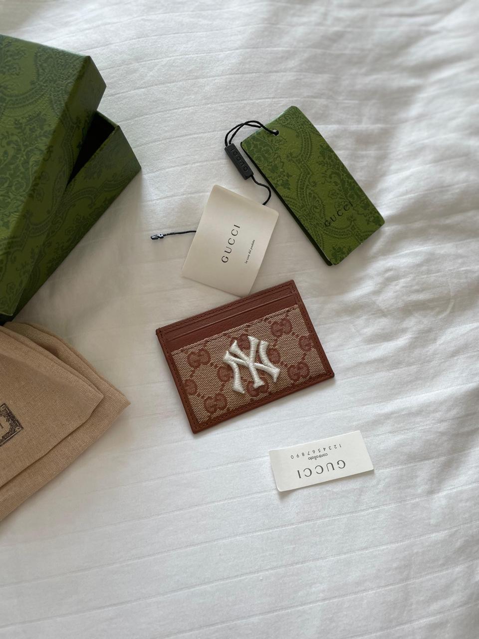 Wallets & card holders Lilly Onlines
