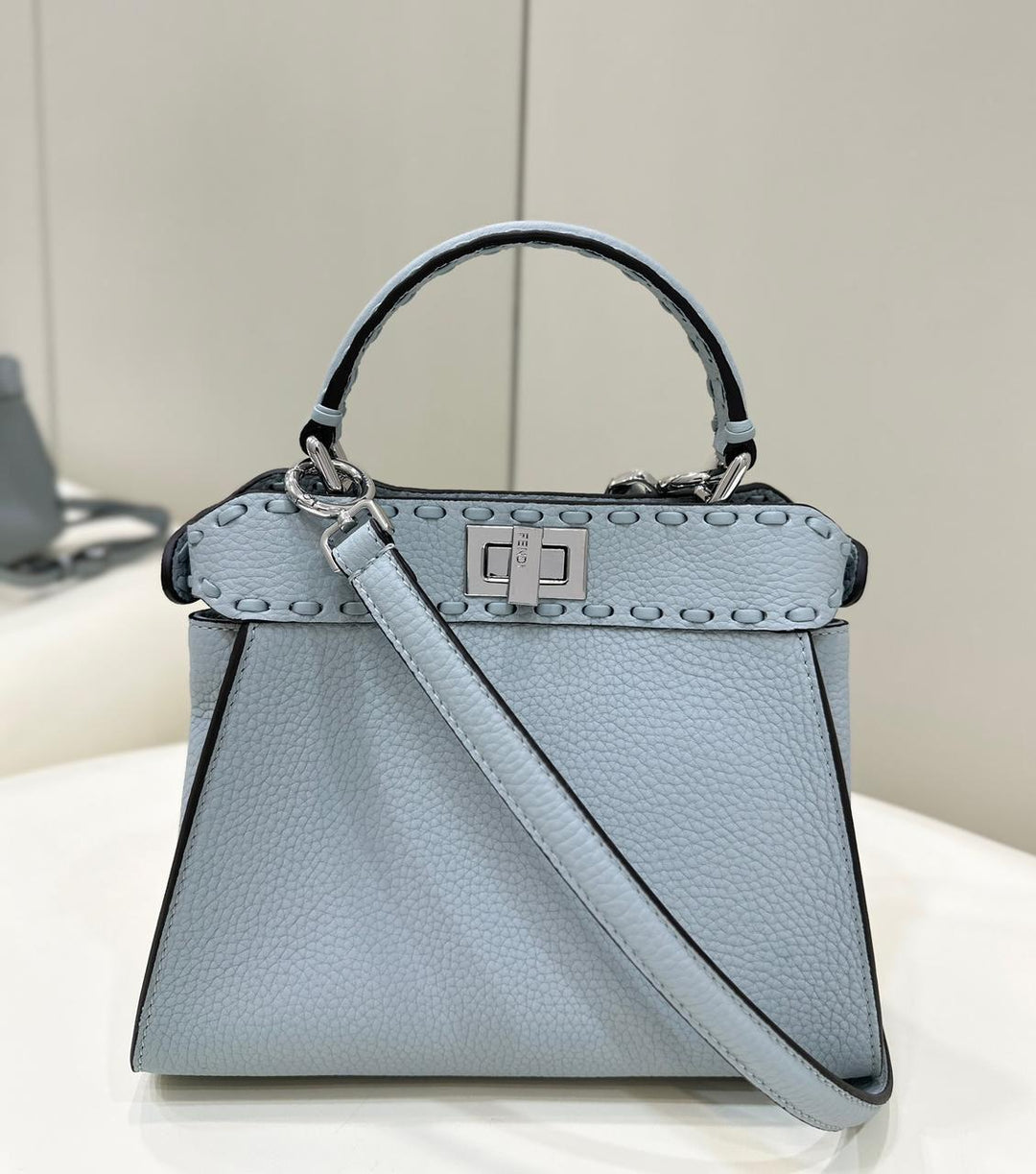 Ladies fendi bags Lilly Onlines