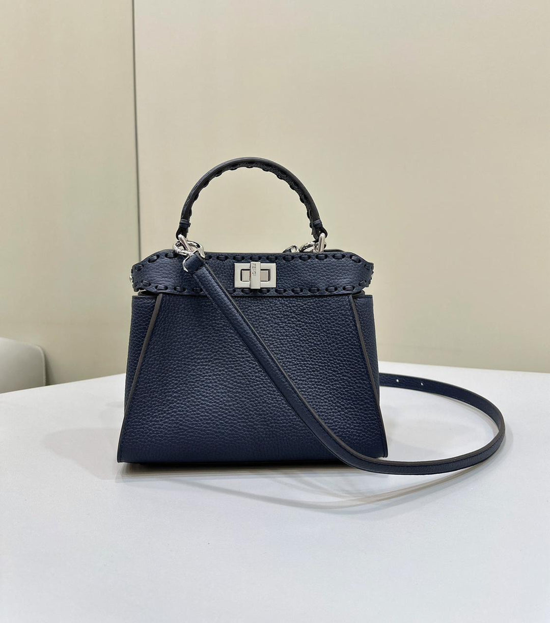Ladies fendi bags Lilly Onlines