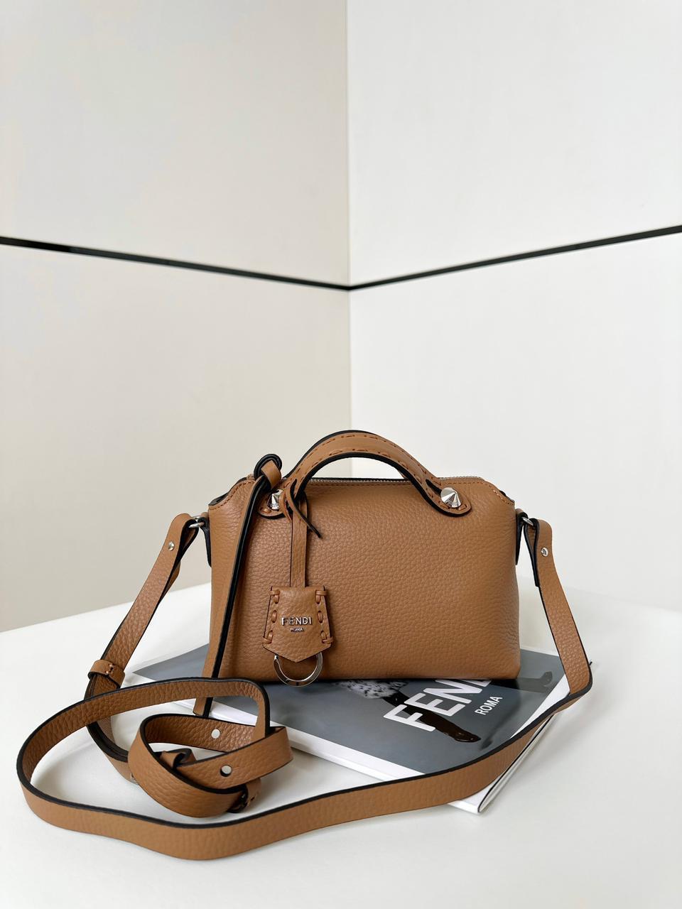 Ladies fendi bags Lilly Onlines