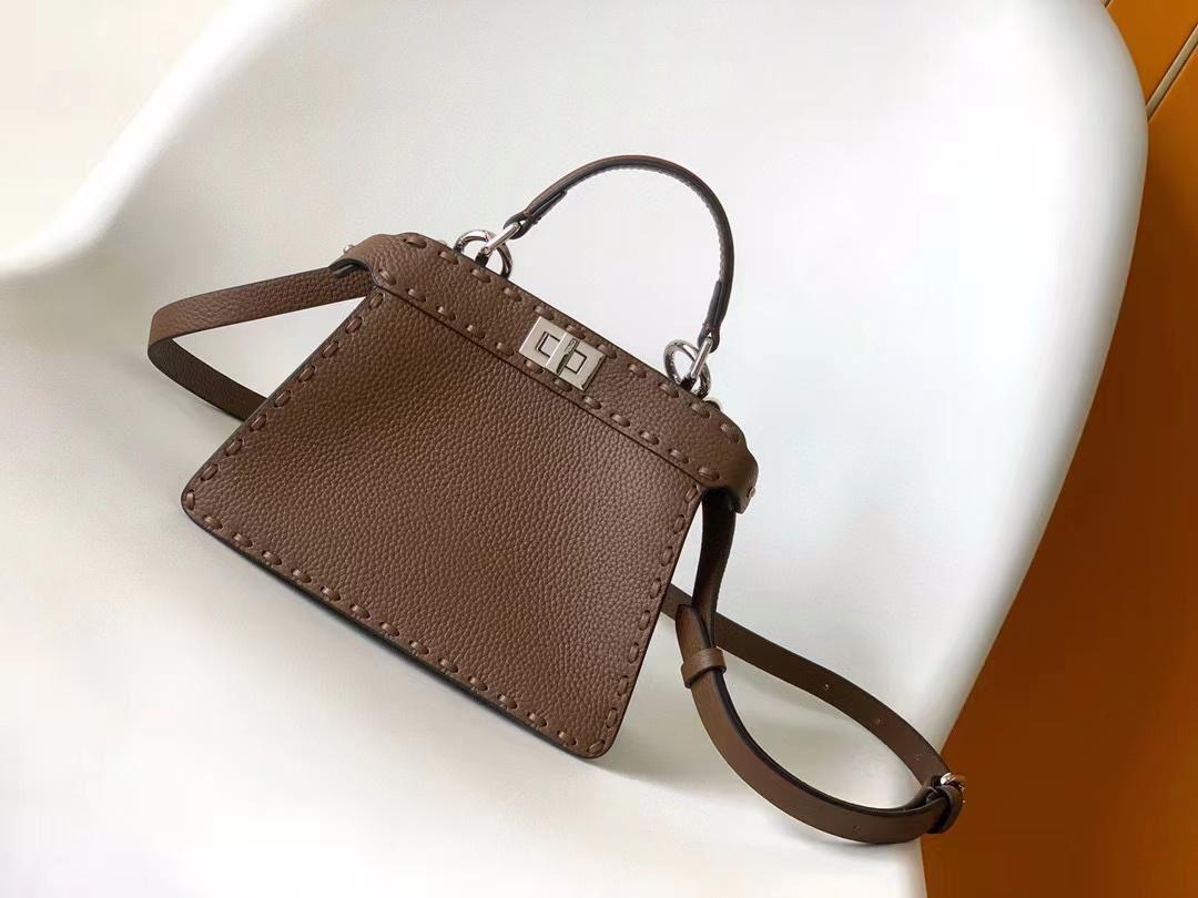 Ladies fendi bags Lilly Onlines