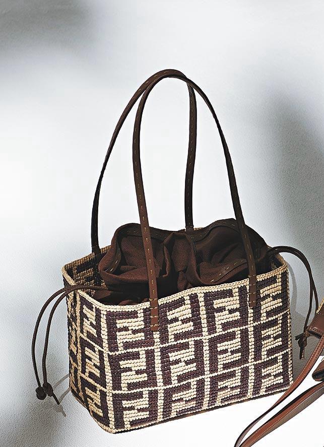 Ladies fendi bags Lilly Onlines
