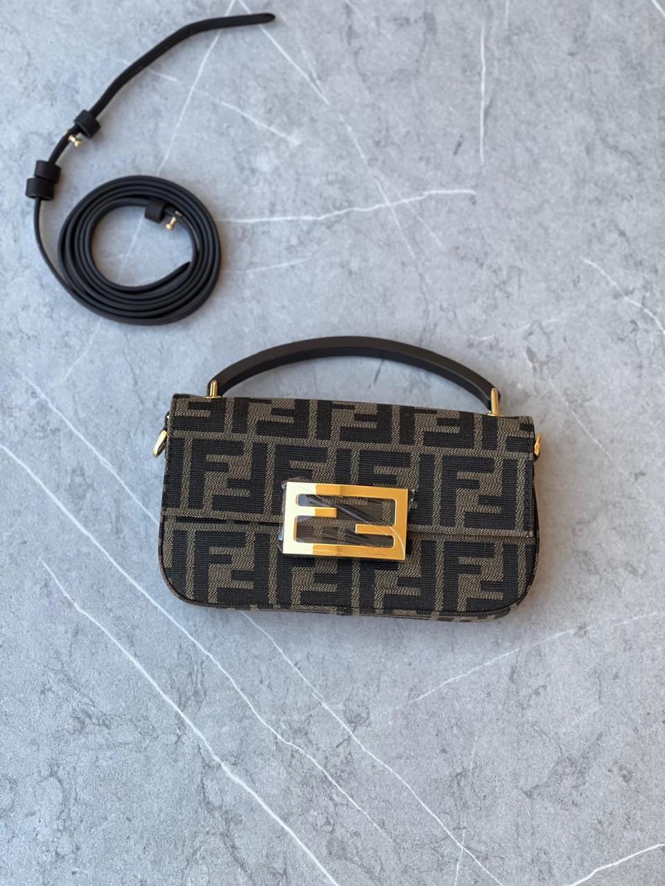 Ladies fendi bags Lilly Onlines