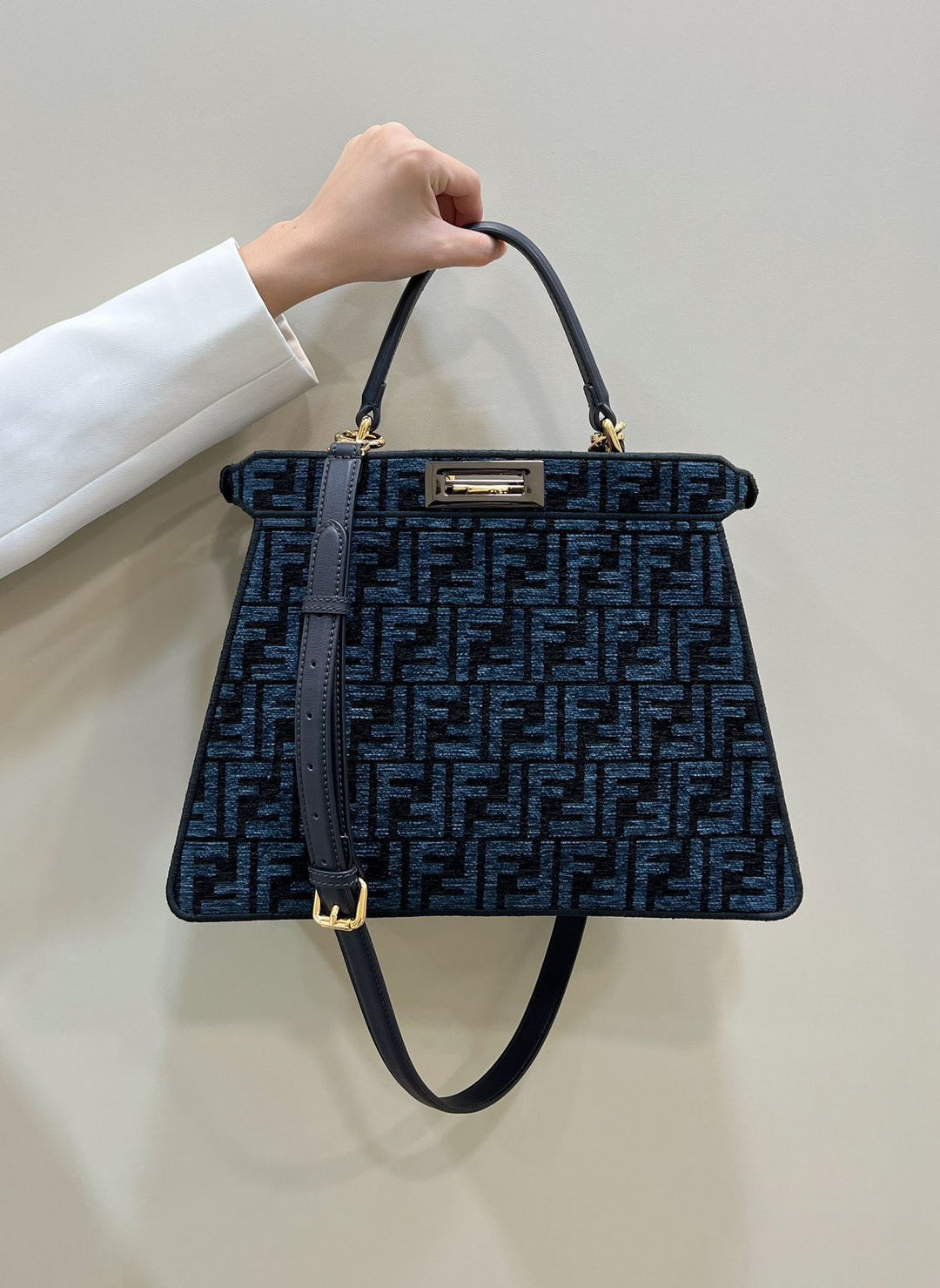 Ladies fendi bags Lilly Onlines