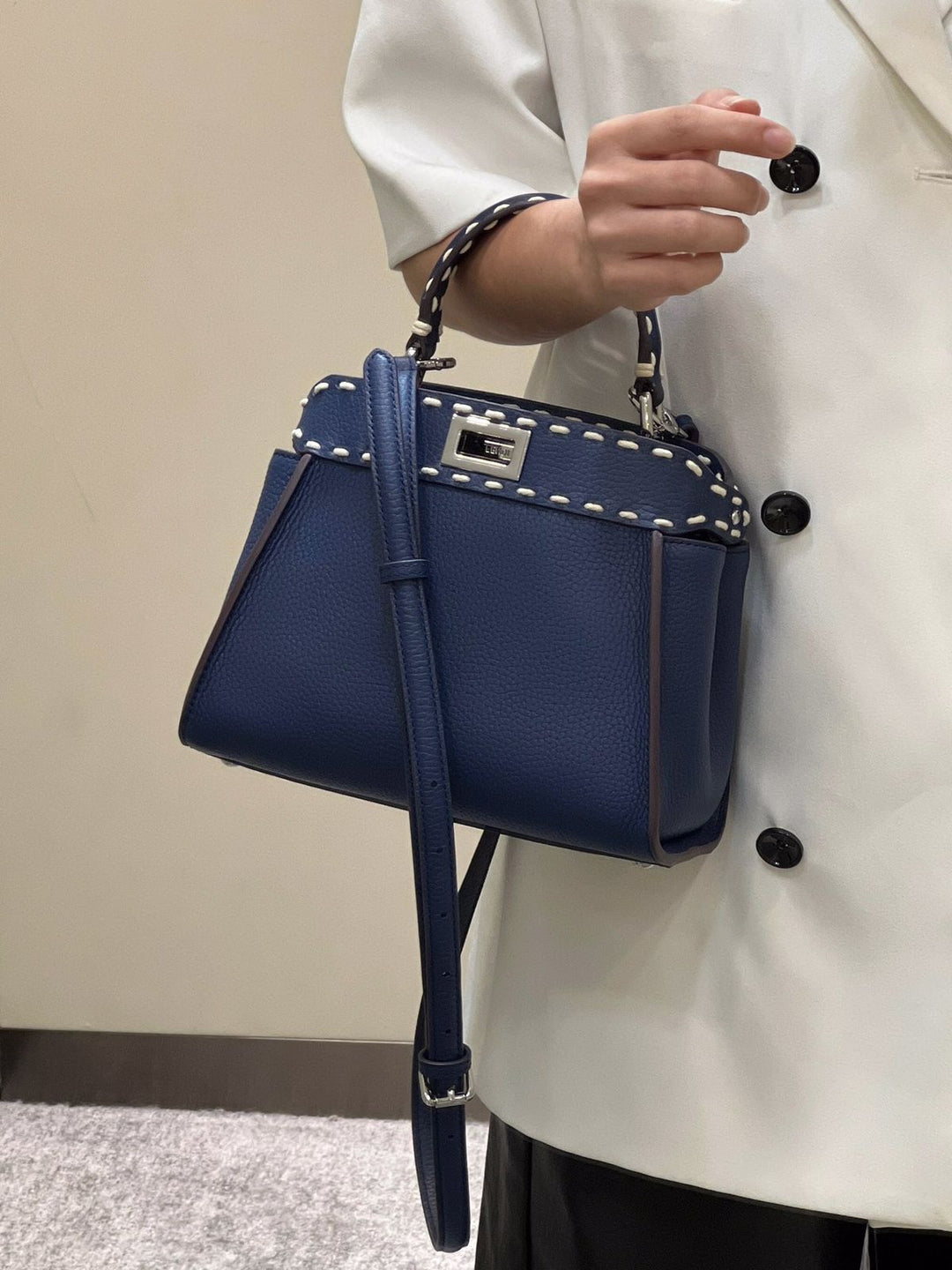 Ladies fendi bags Lilly Onlines