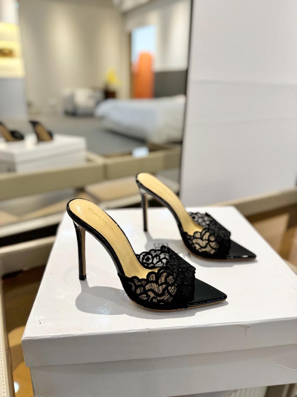 Ladies heels Lilly Onlines