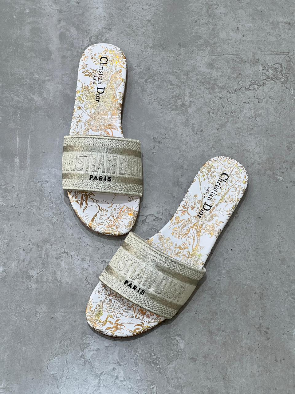Ladies flats Lilly Onlines