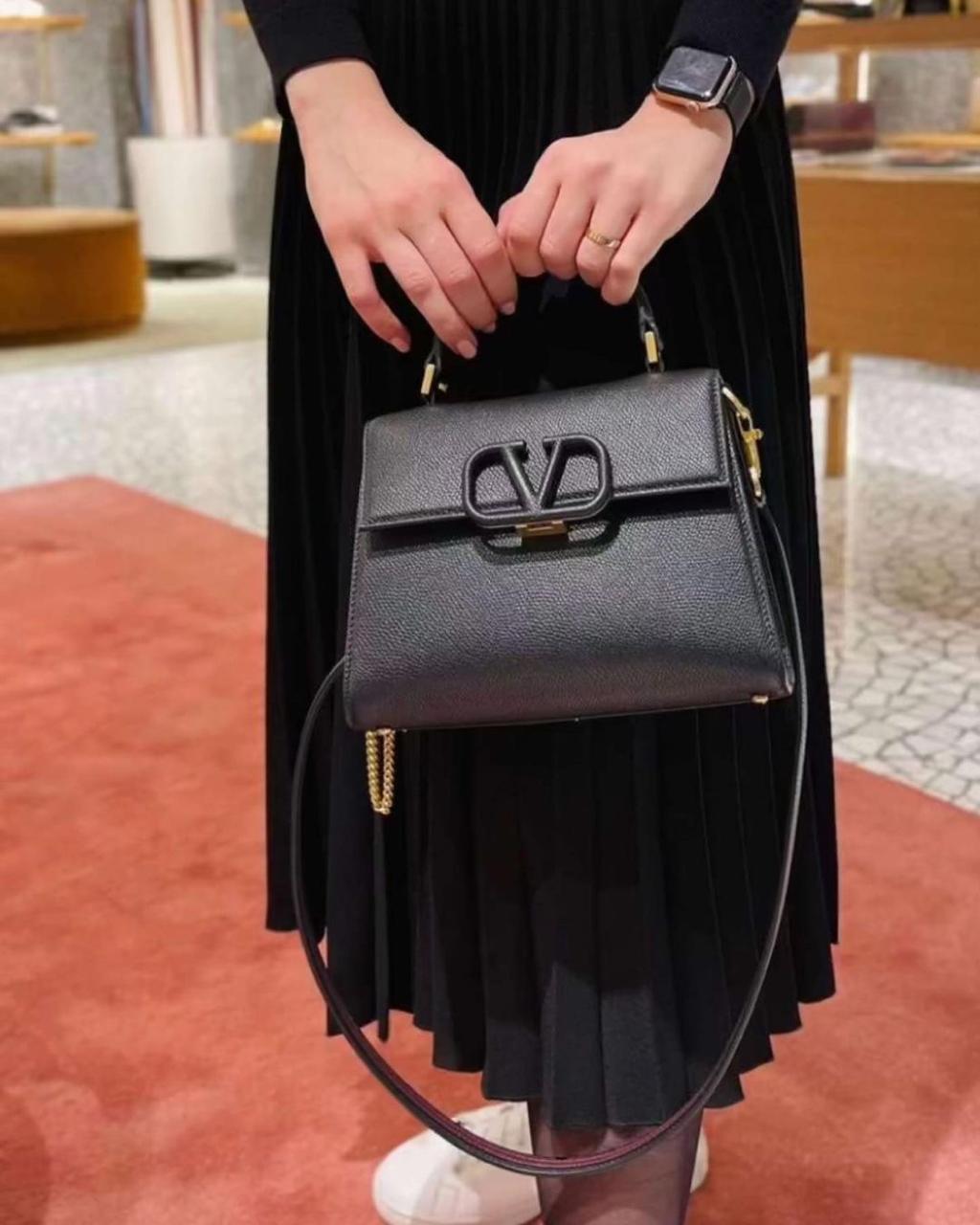 ladies Valentino bags Lilly Onlines