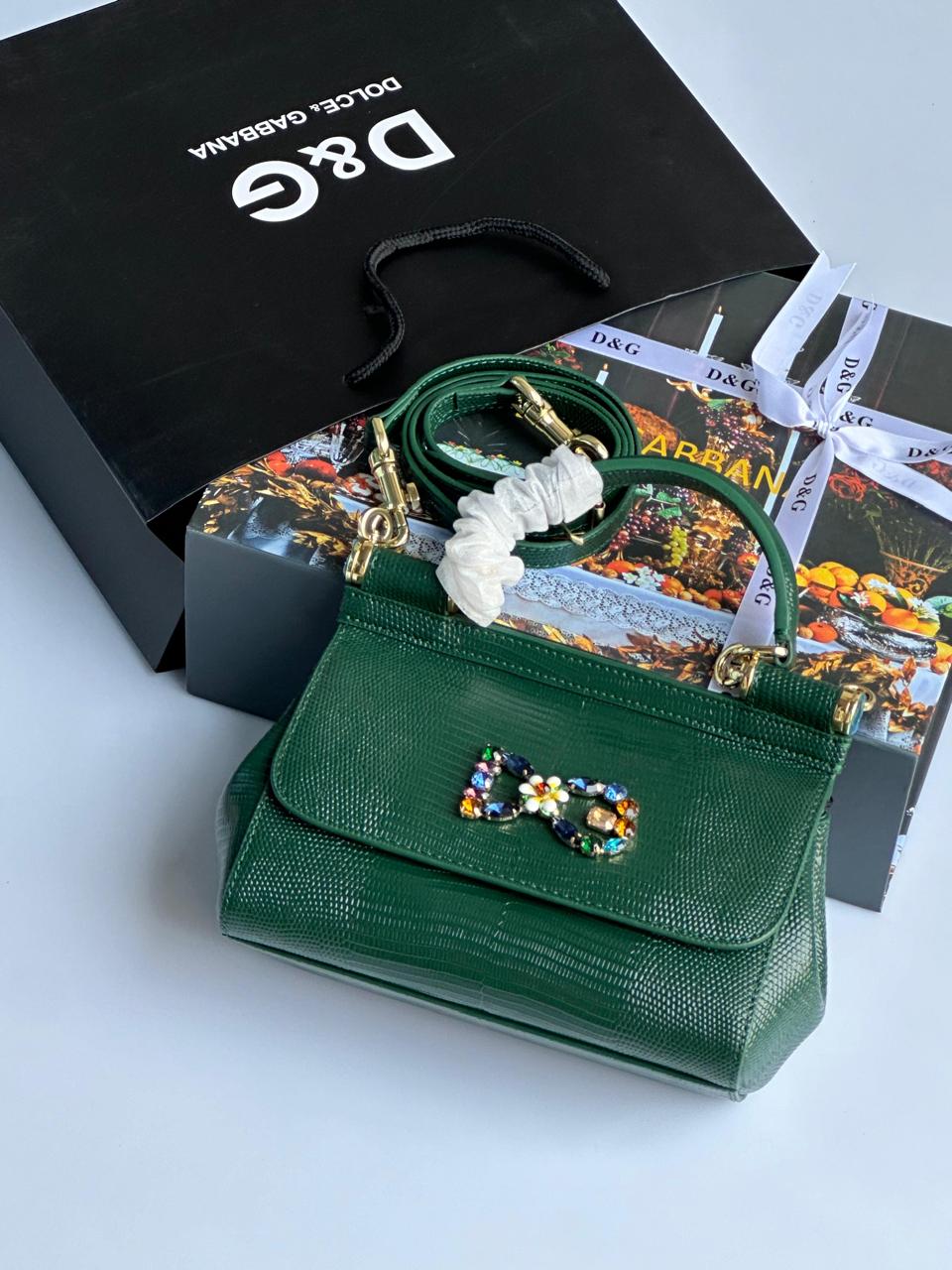 Ladies D&G bags Lilly Onlines