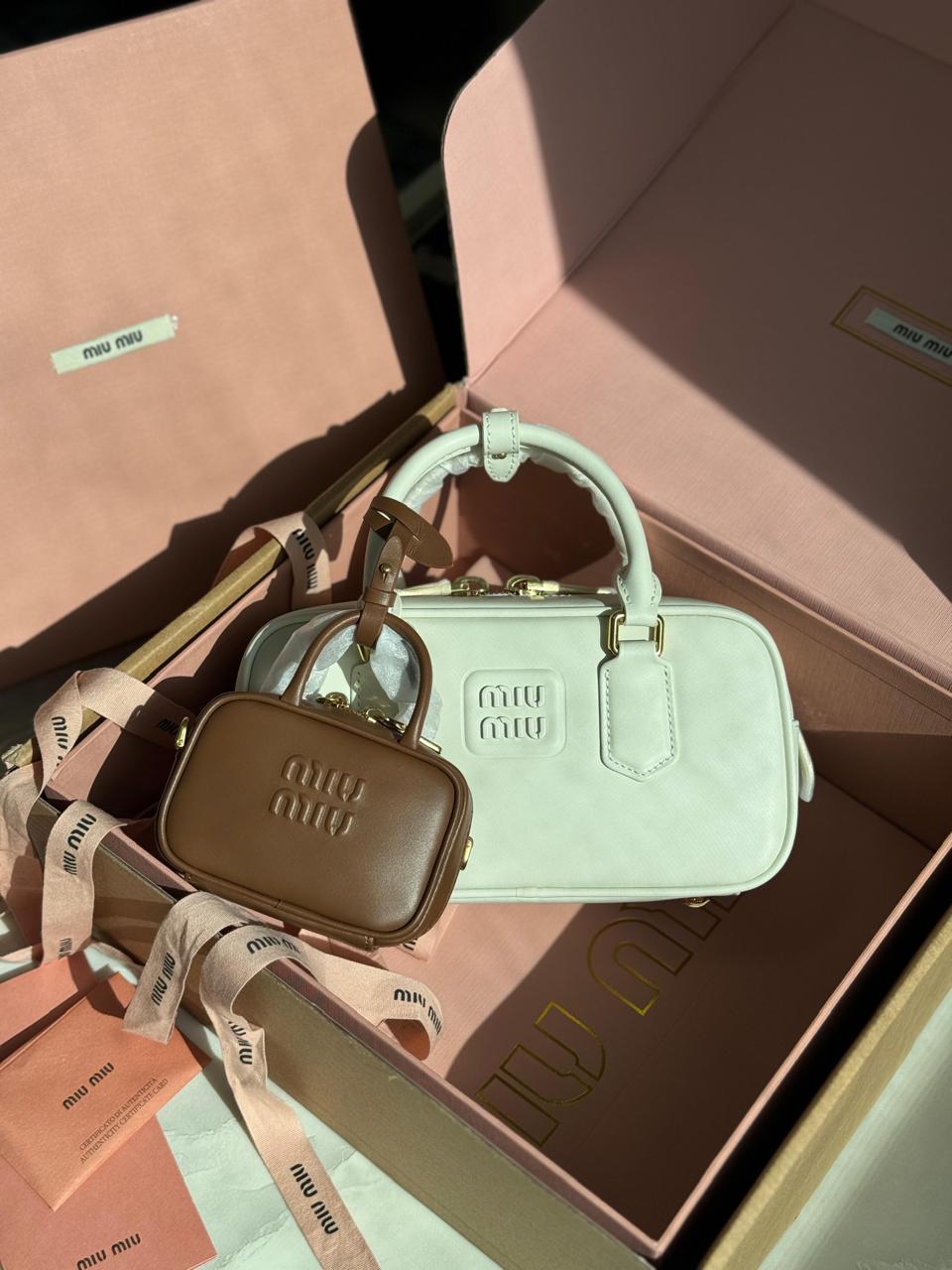 Ladies  Miu miu bags Lilly Onlines