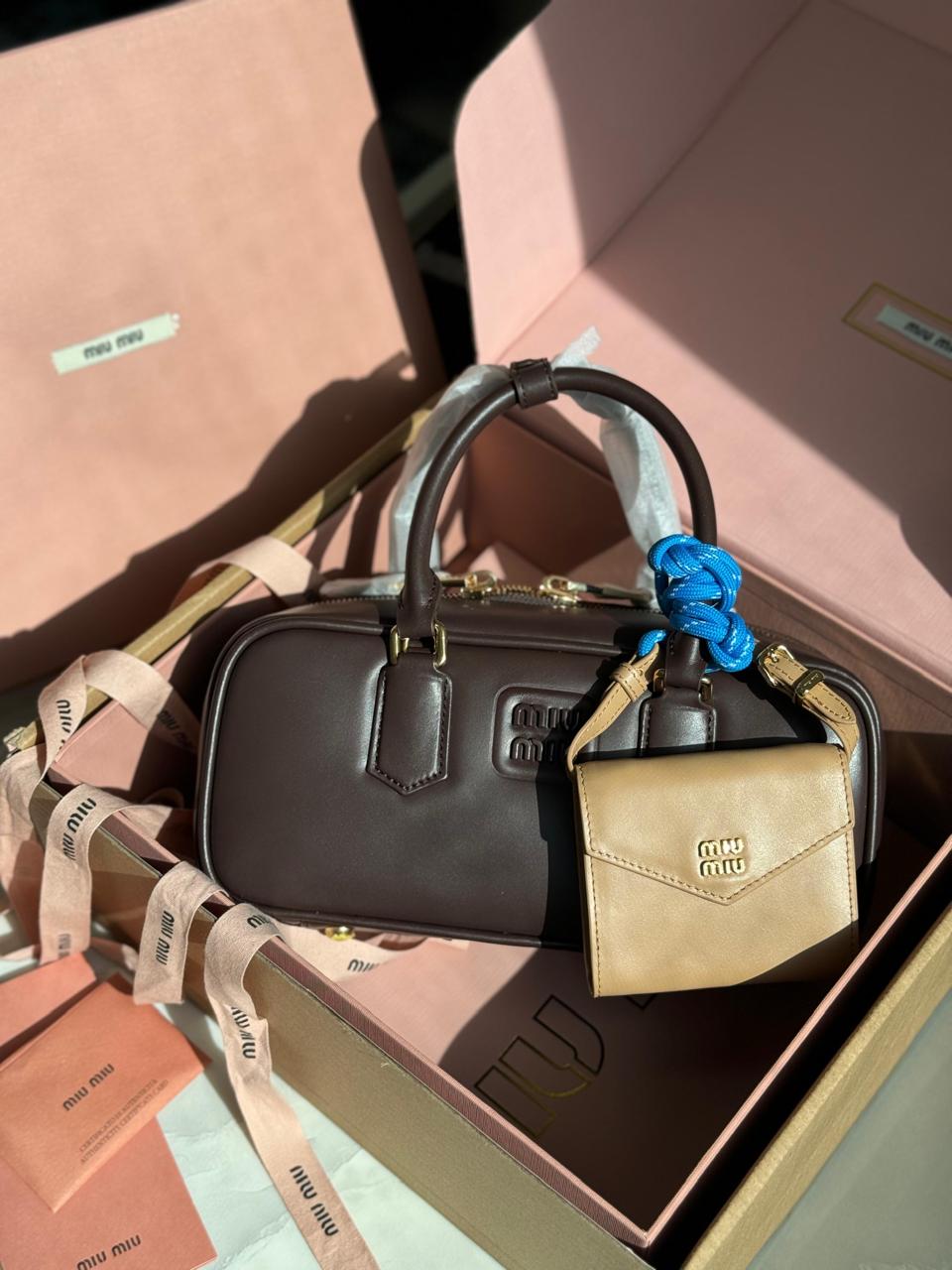 Ladies  Miu miu bags Lilly Onlines