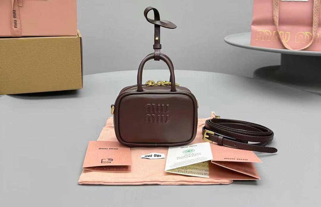 Ladies  Miu miu bags Lilly Onlines