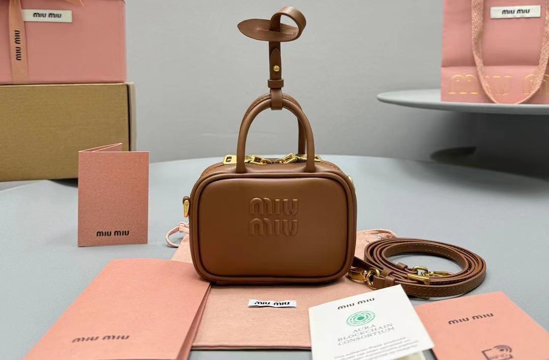 Ladies  Miu miu bags Lilly Onlines