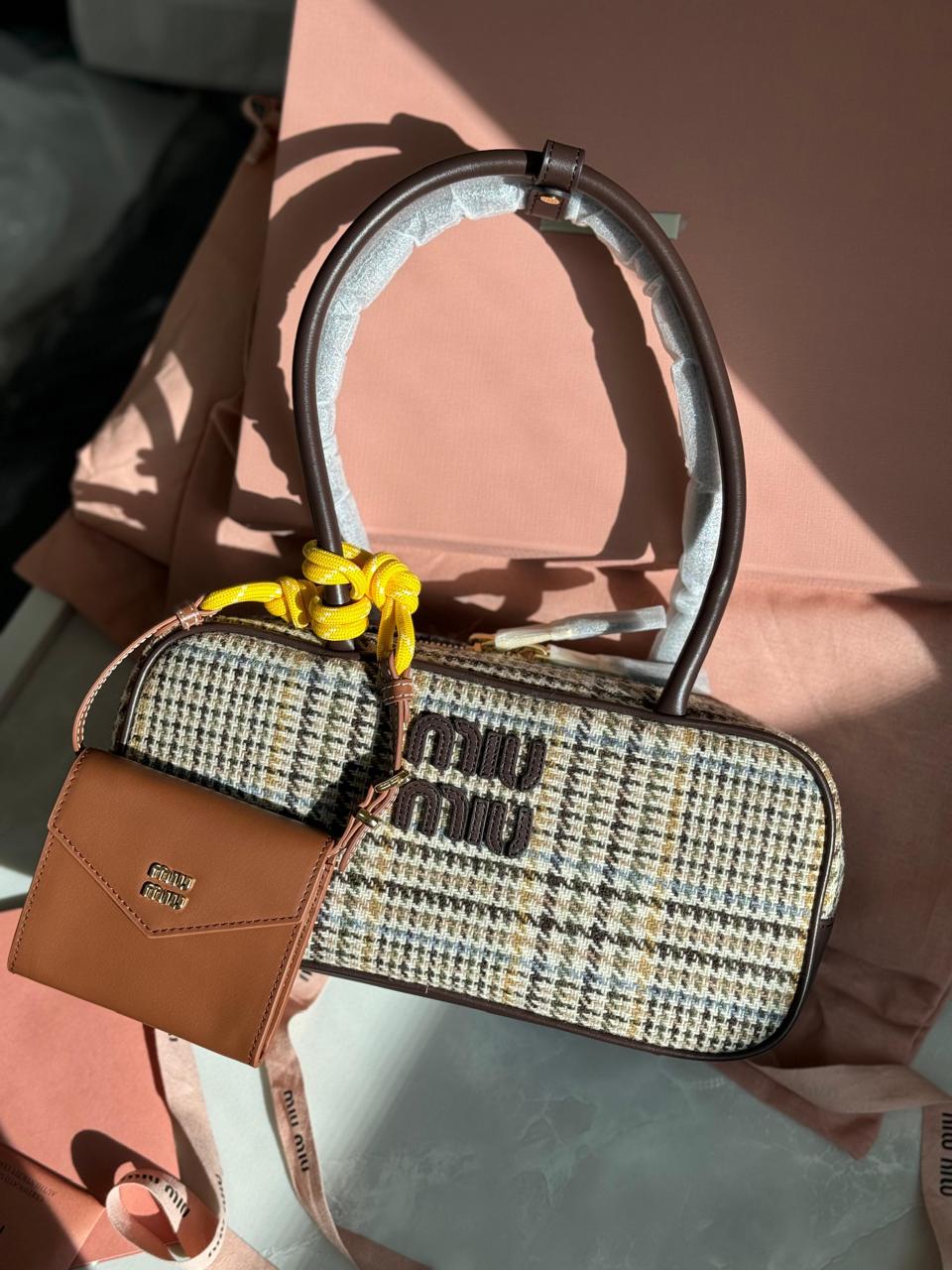 Ladies  Miu miu bags Lilly Onlines