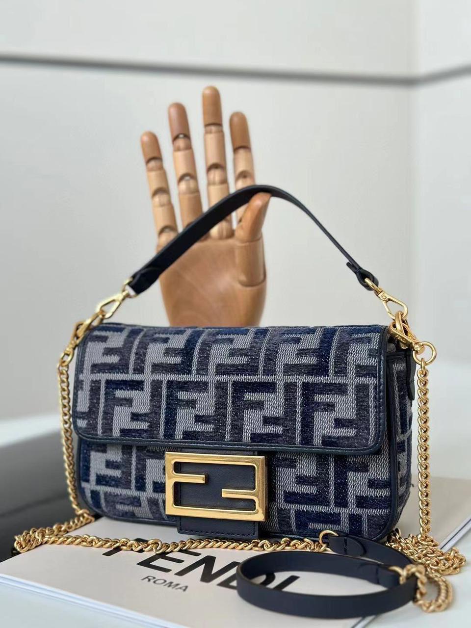 Ladies fendi bags Lilly Onlines