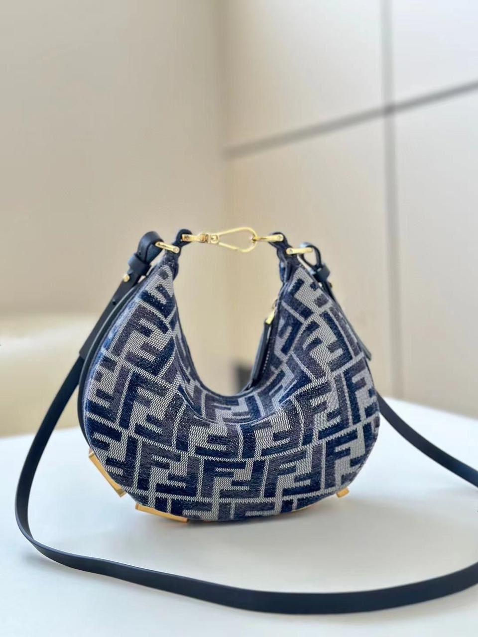 Ladies fendi bags Lilly Onlines