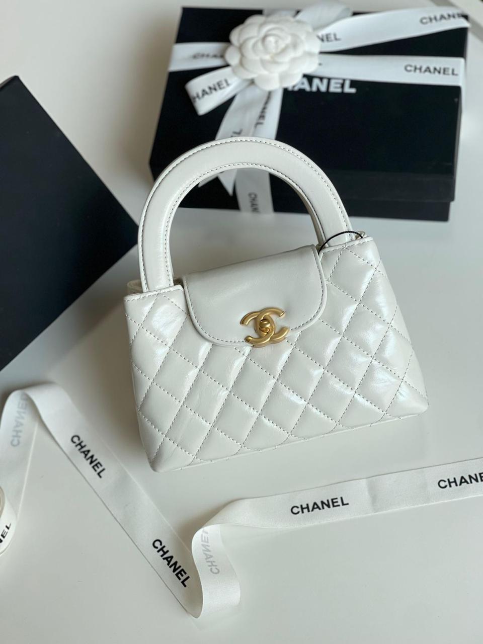 Ladies Chanel bags Lilly Onlines