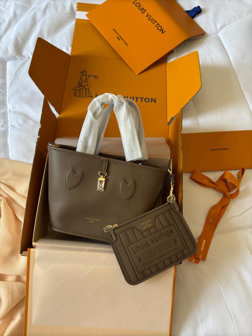 Ladies lv bags Lilly Onlines