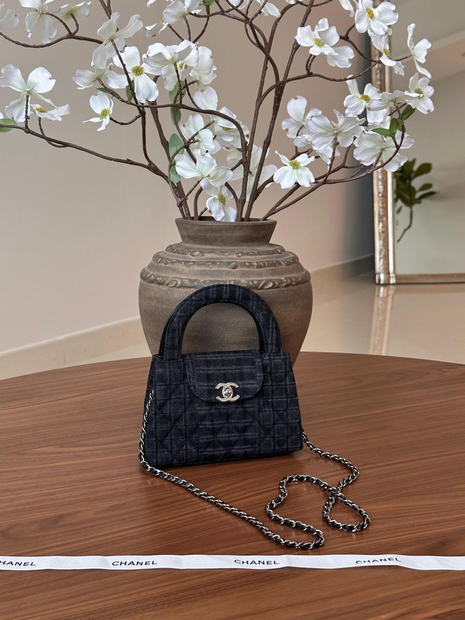 Ladies Chanel bags Lilly Onlines