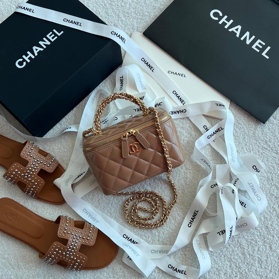 Ladies Chanel bags Lilly Onlines
