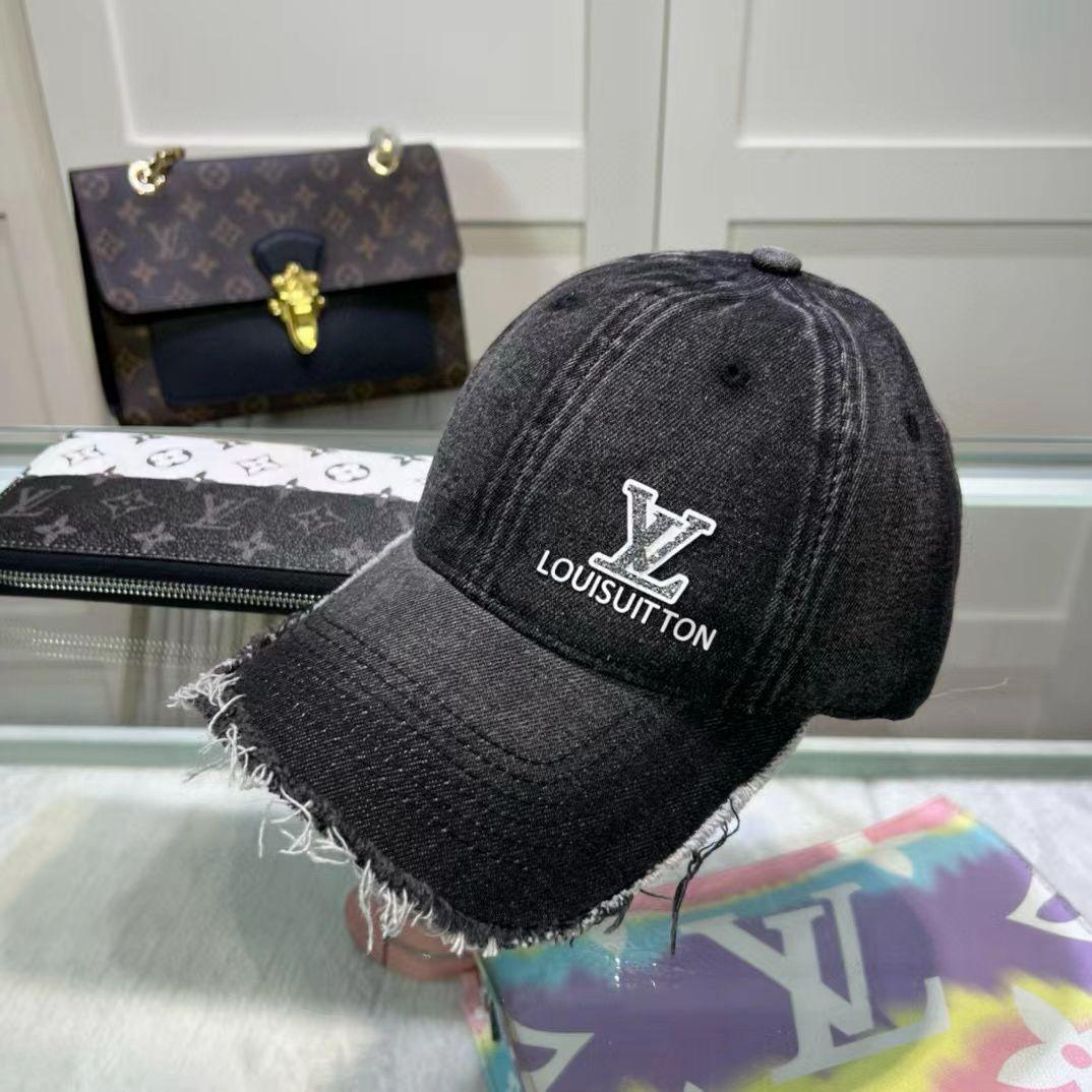 Ladies hats & caps Lilly Onlines