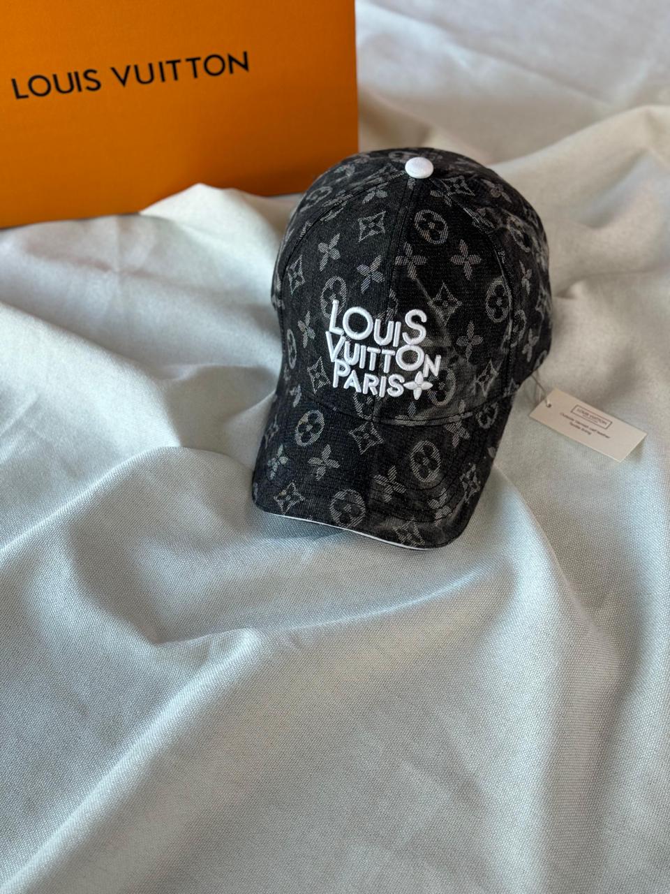 Ladies hats & caps Lilly Onlines