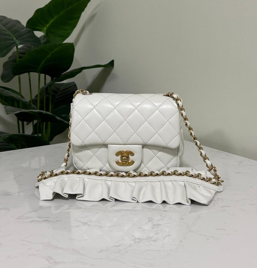 Ladies Chanel bags Lilly Onlines