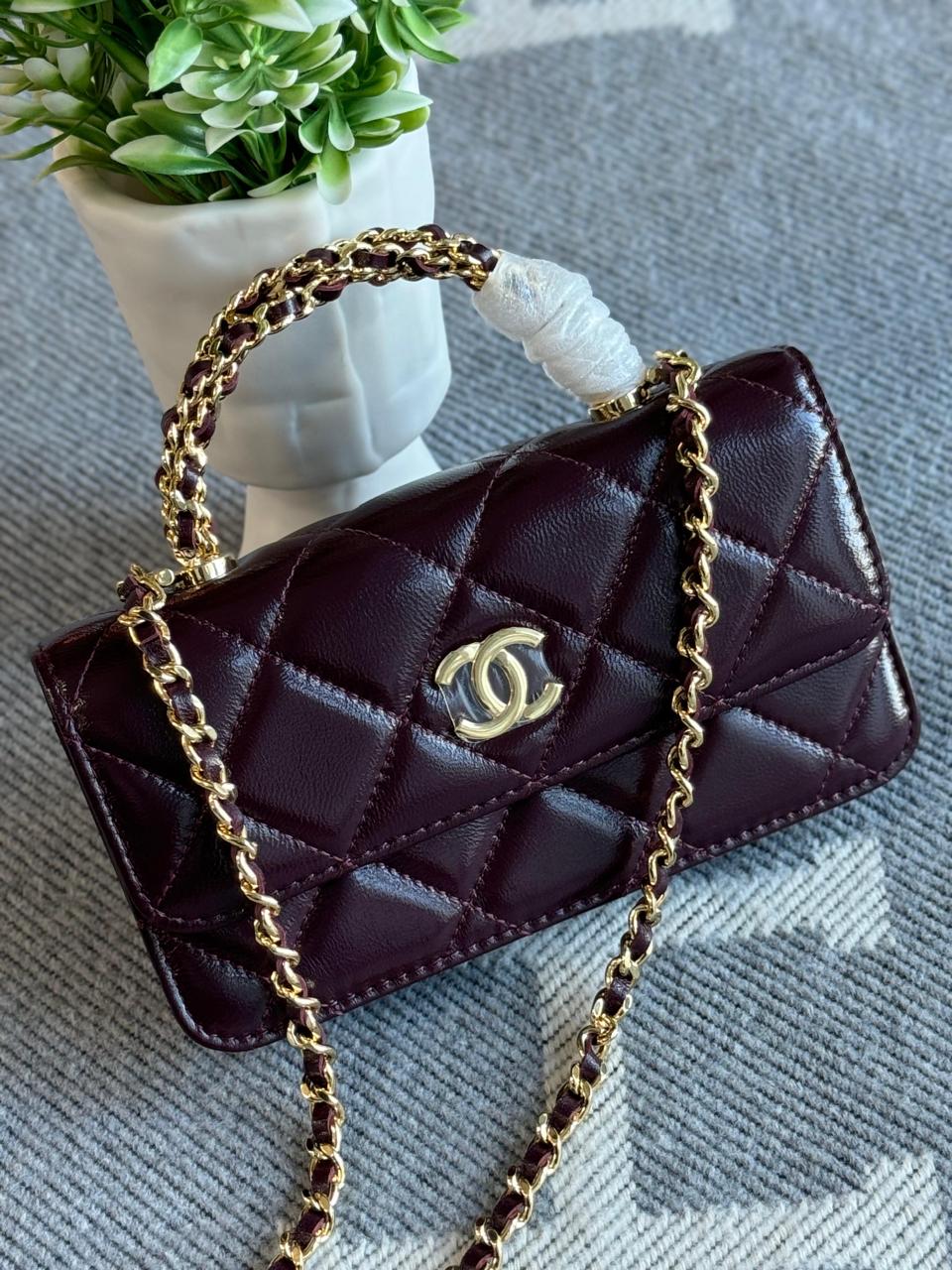 Ladies Chanel bags Lilly Onlines
