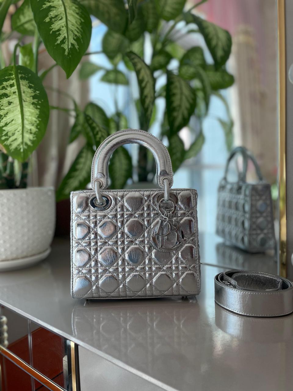 Ladies Dior bags Lilly Onlines