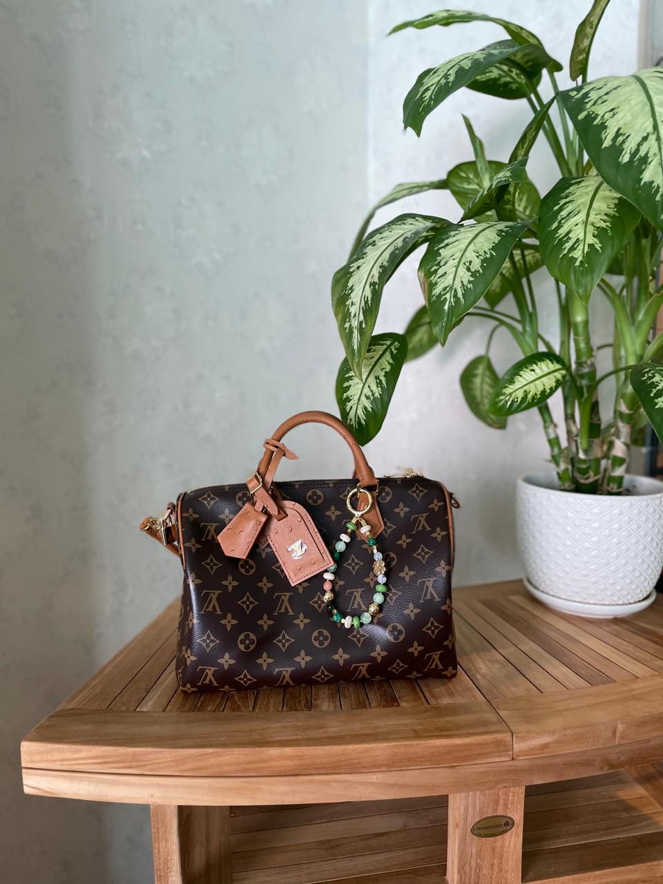 Ladies Lv bags Lilly Onlines