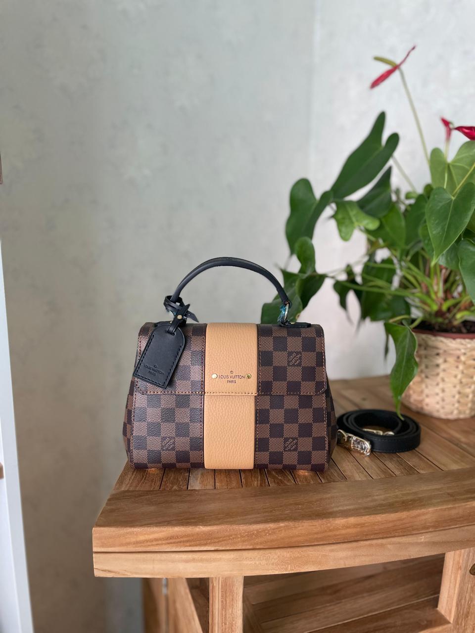 ladies Lv bags Lilly Onlines