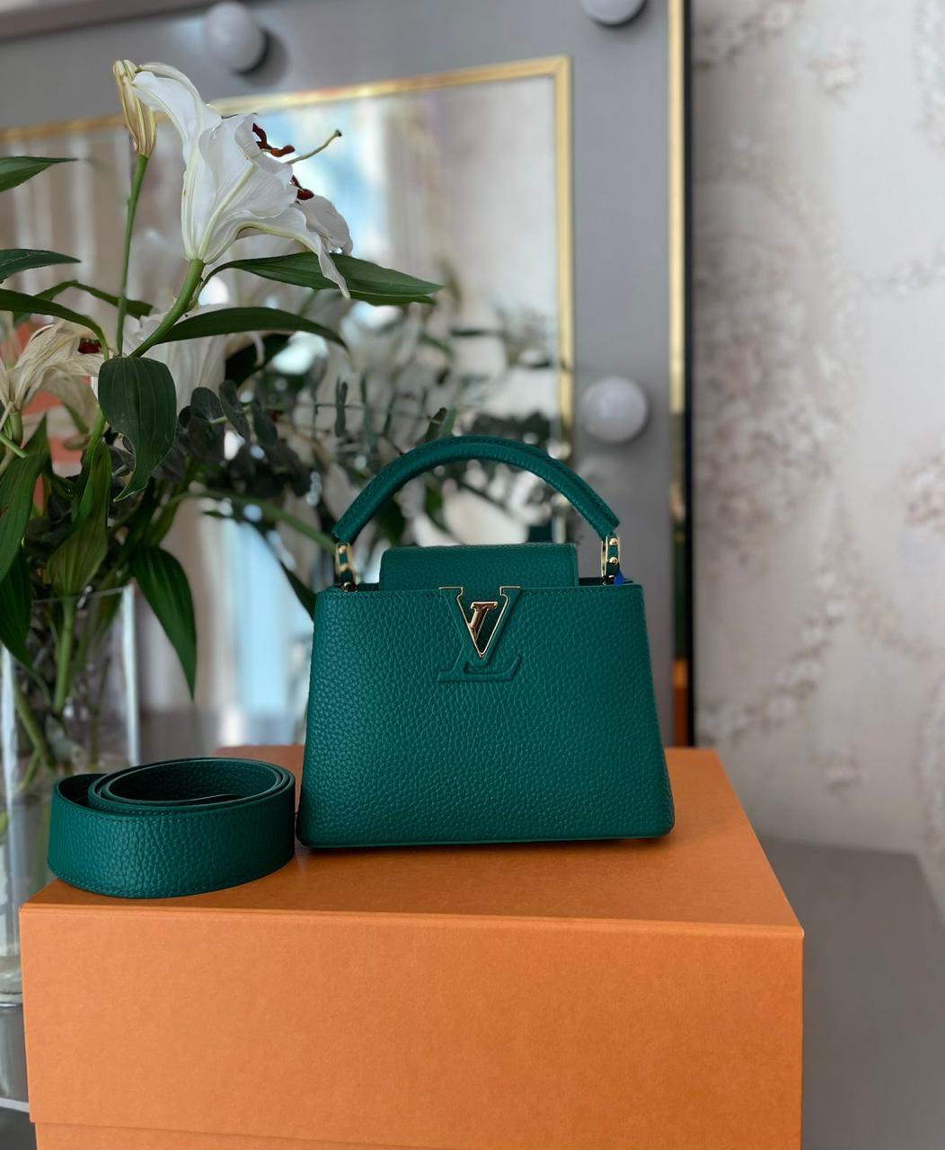 ladies Lv bags Lilly Onlines