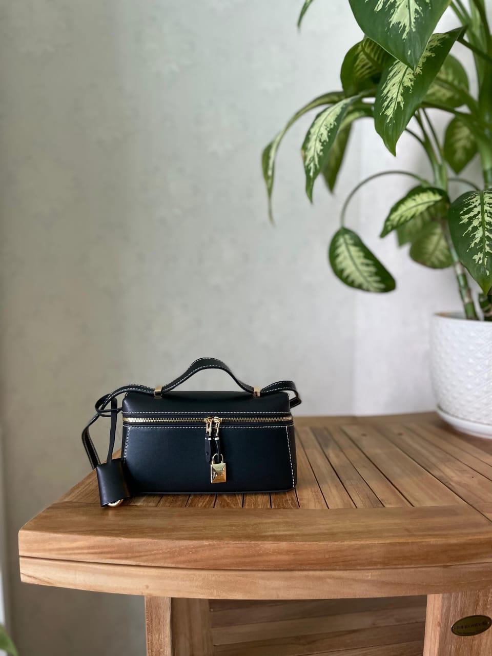 Ladies loro piana bags Lilly Onlines