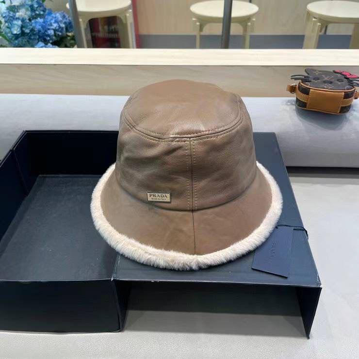 ladies hats & caps Lilly Onlines