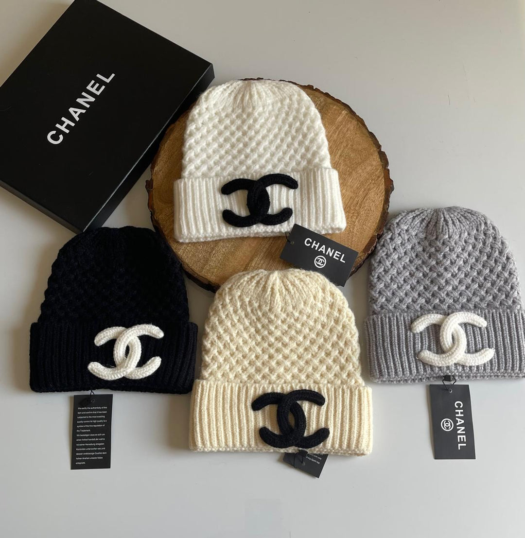 ladies hats & caps Lilly Onlines