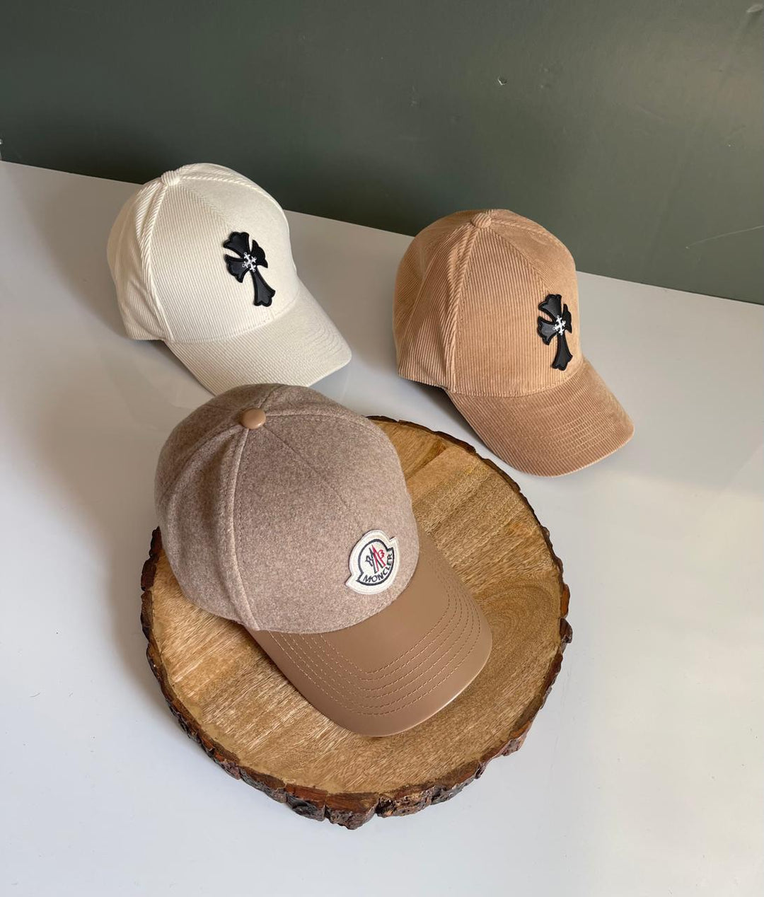 ladies hats & caps Lilly Onlines