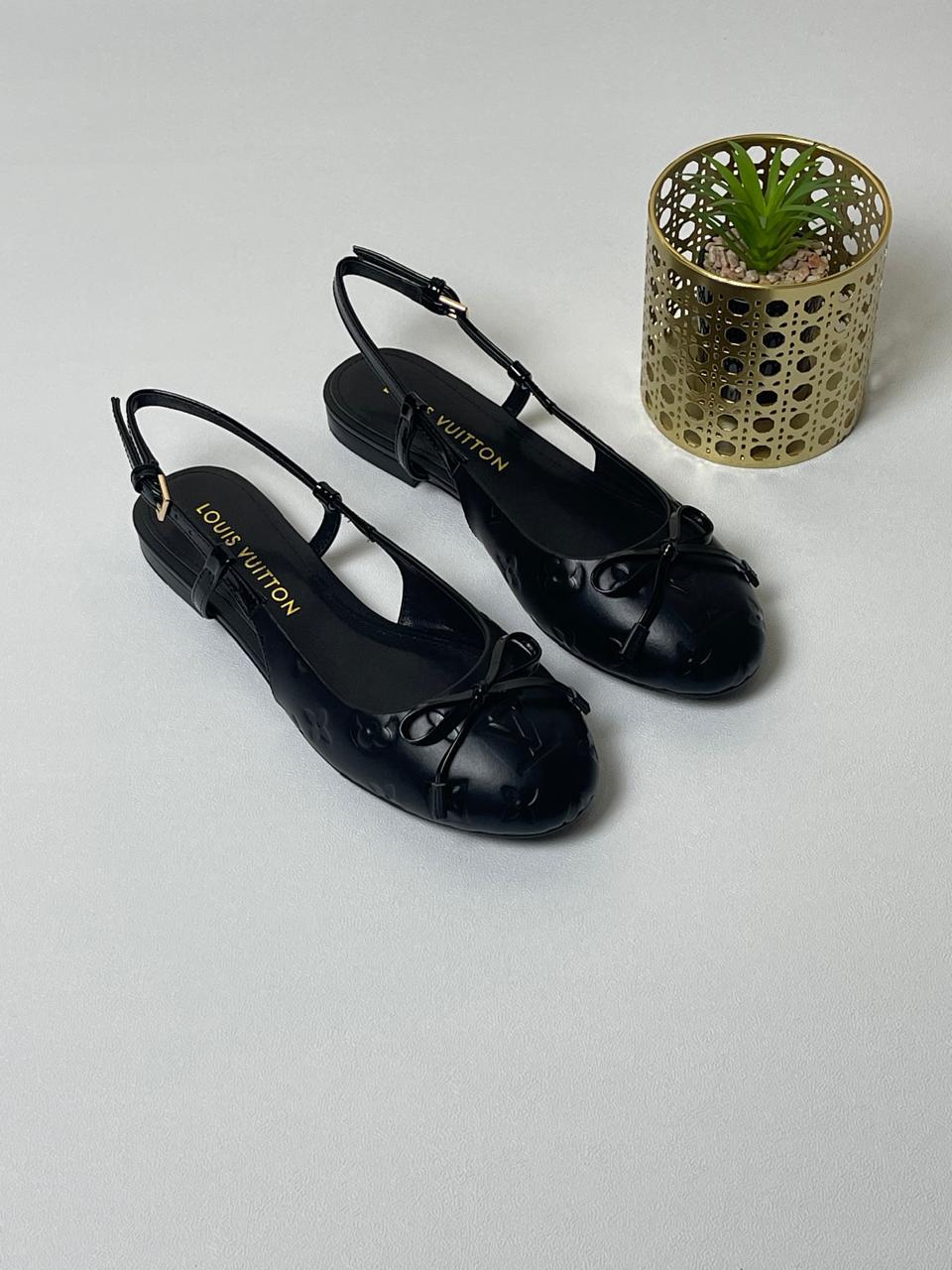 ladies flats Lilly Onlines