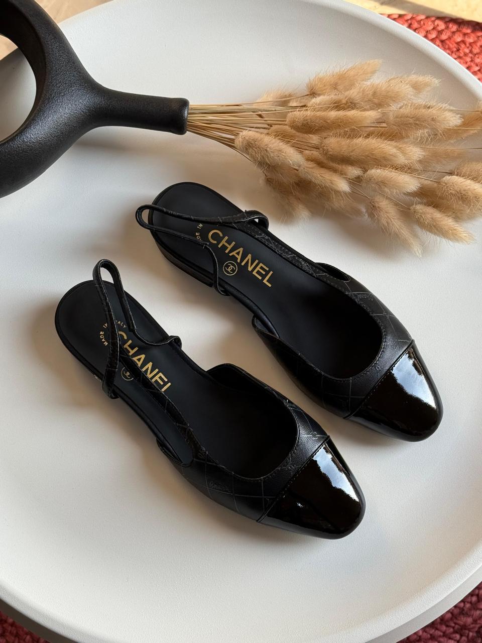 ladies flats Lilly Onlines