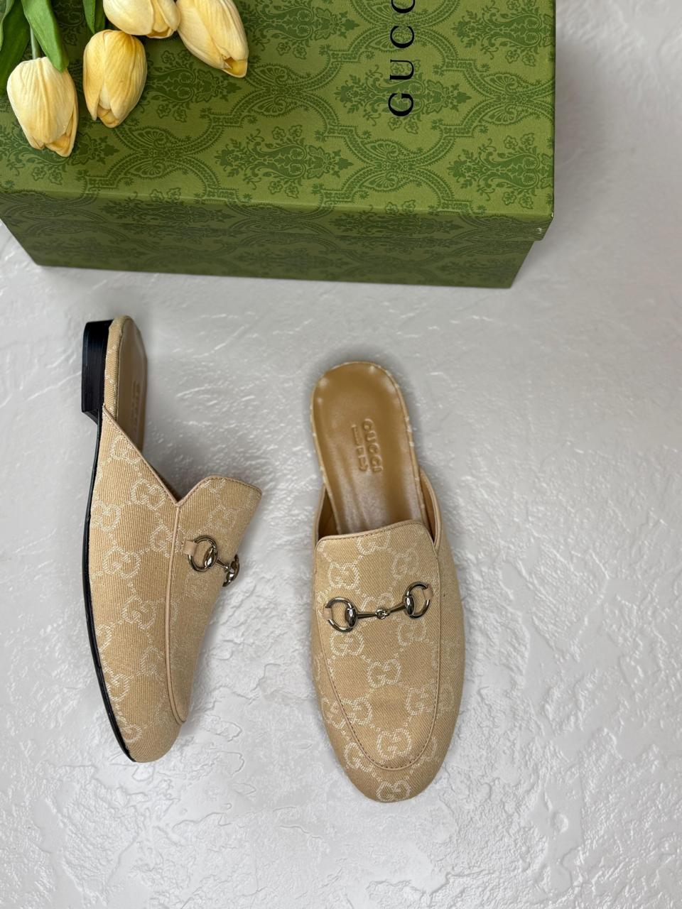 ladies flats Lilly Onlines