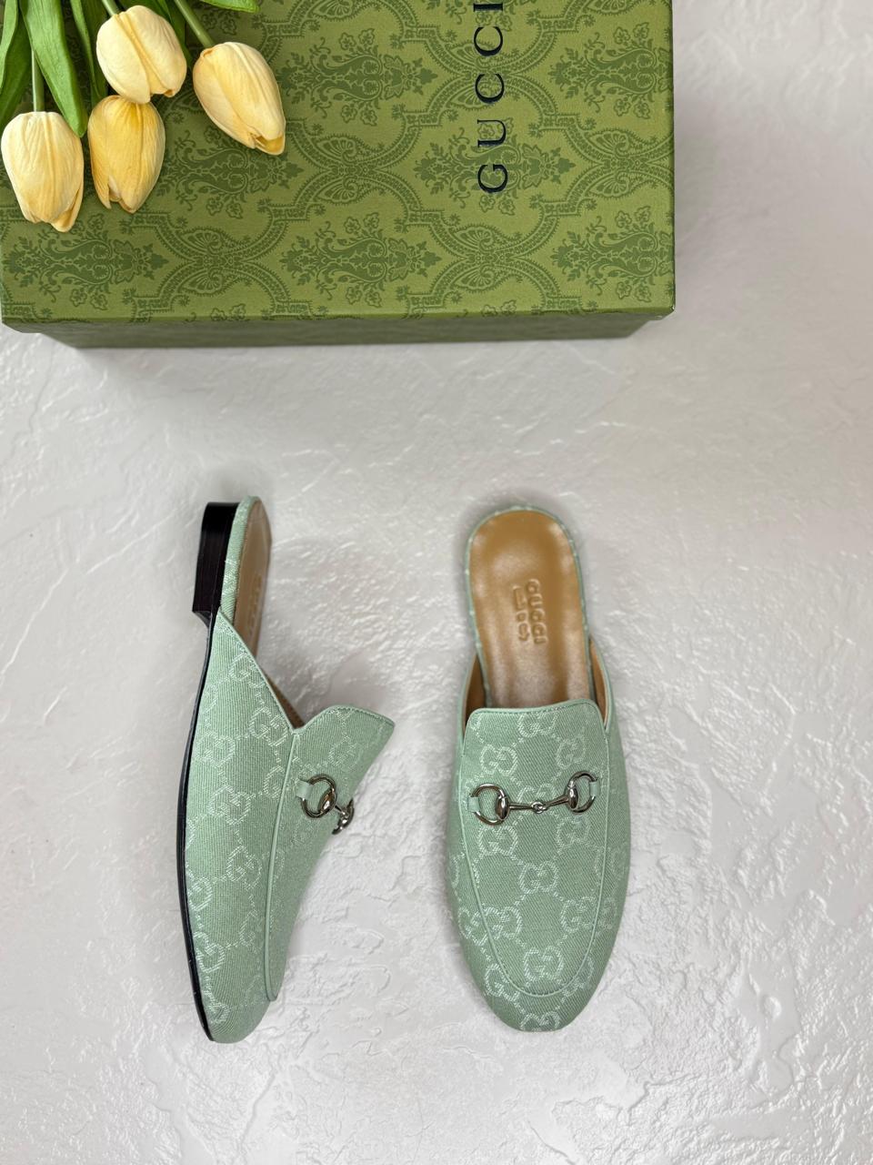 ladies flats Lilly Onlines