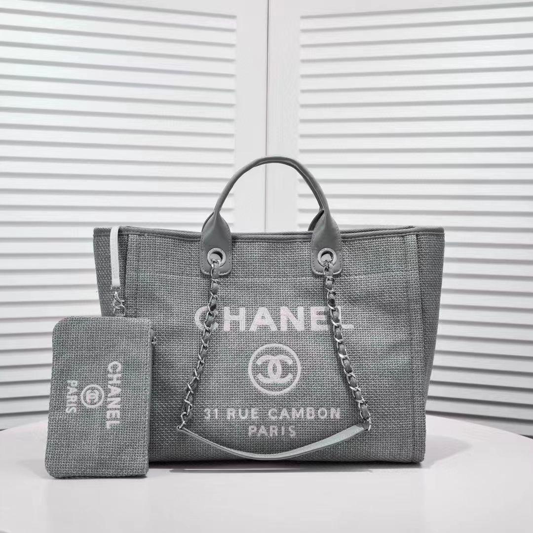 Ladies Chanel bags Lilly Onlines