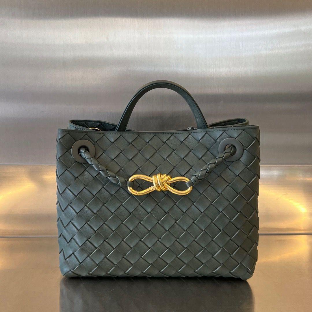 Ladies Bottga bags Lilly Onlines
