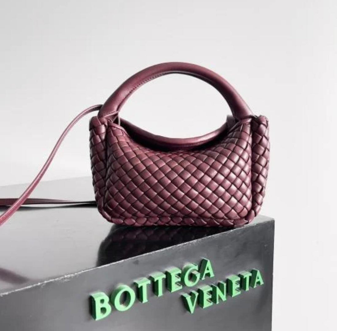 Ladies Bottga bags Lilly Onlines