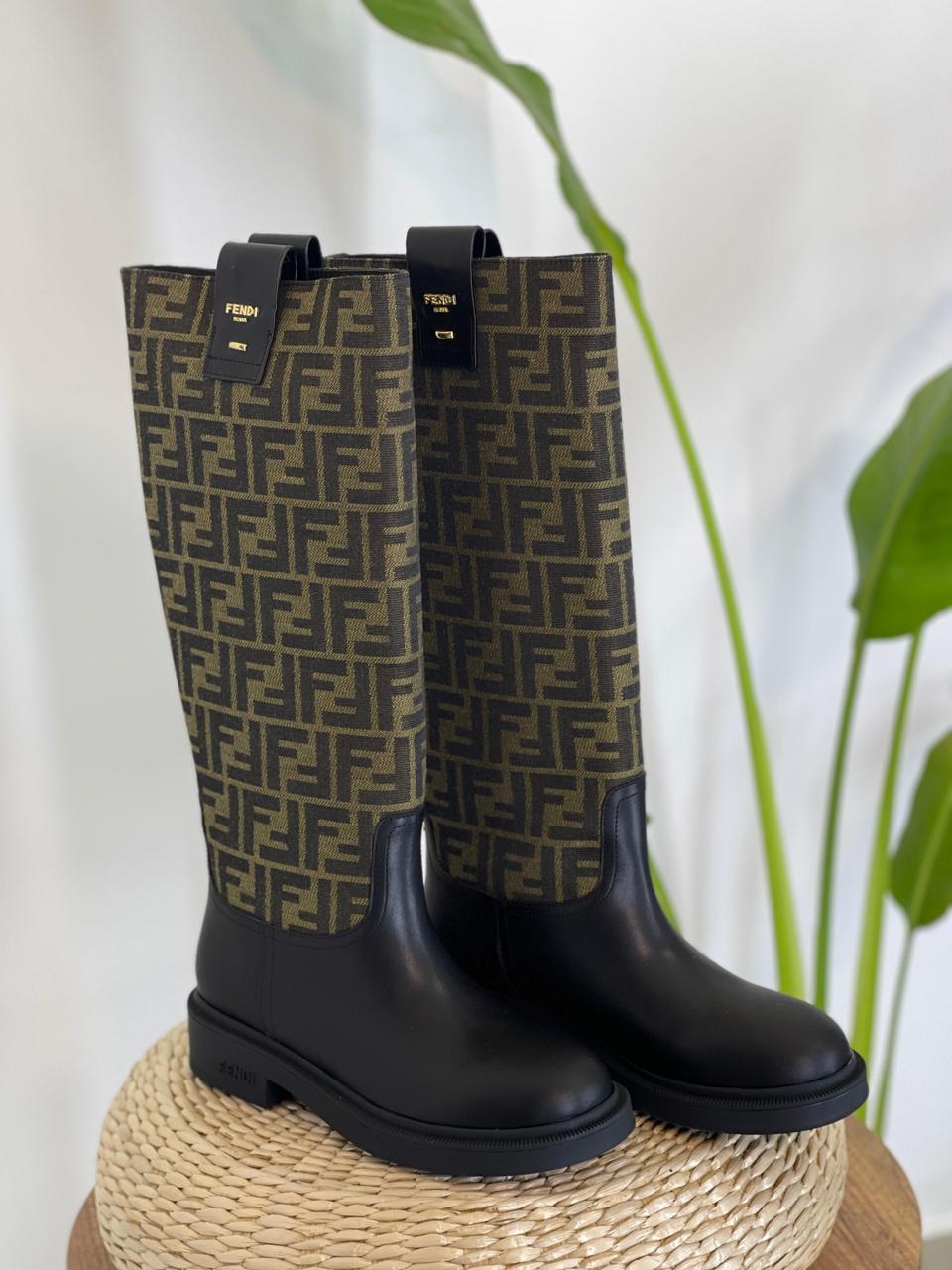 Ladies boots Lilly Onlines