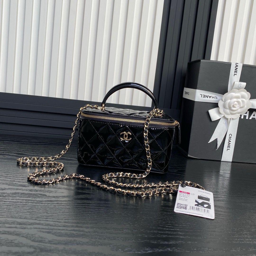 Ladies Chanel bags Lilly Onlines